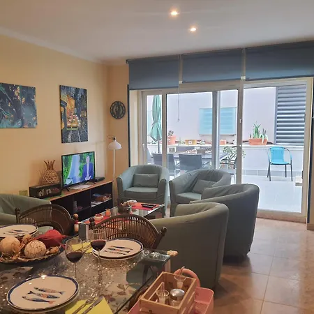 Ferran Paqui Apartment *