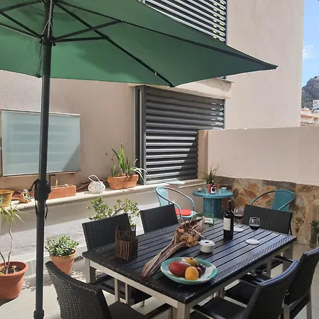 Ferran Paqui Apartment *