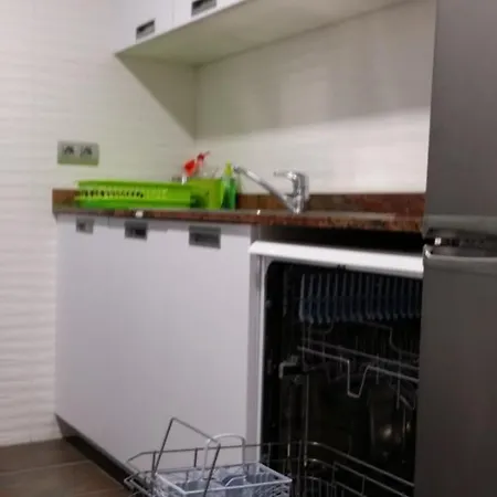 Ferran Paqui Apartment *