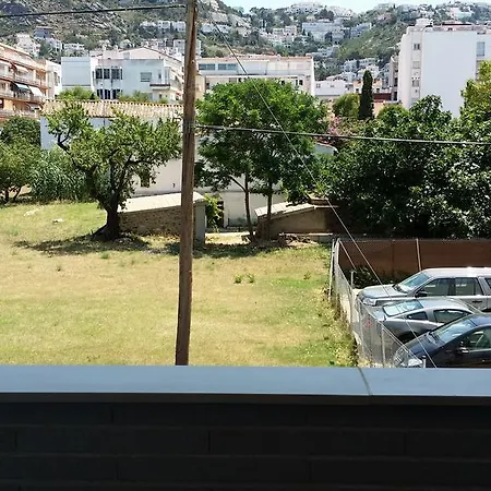 Ferran Paqui Apartment