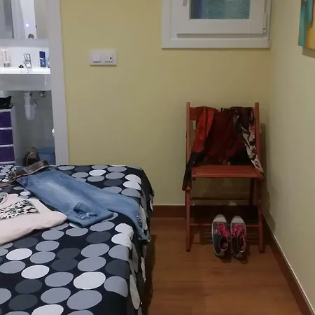 Ferran Paqui Apartment *