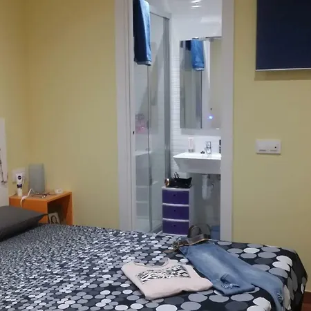 Ferran Paqui Apartment *
